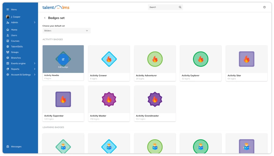 Interface do TalentLMS exibindo conjunto de badges de gamificação para engajamento de usuários.