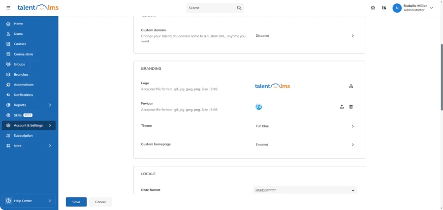 Tela de personalização da plataforma TalentLMS com opções de logo, favicon, tema e URL personalizada.
