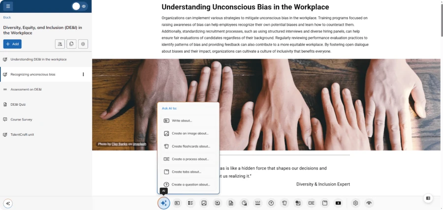 Interface do TalentLMS com recursos de IA para criação automatizada de conteúdo educacional.
