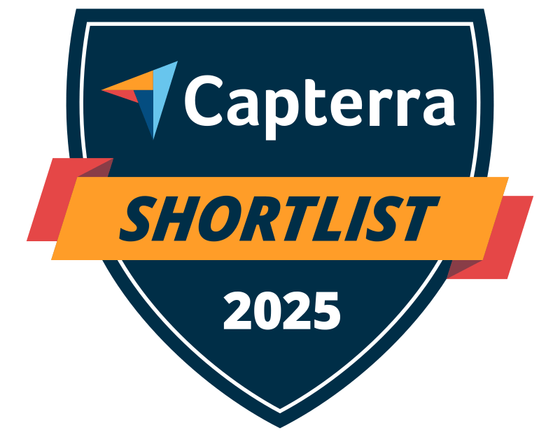 Selo Capterra Shortlist 2025 destacando as principais soluções de software.